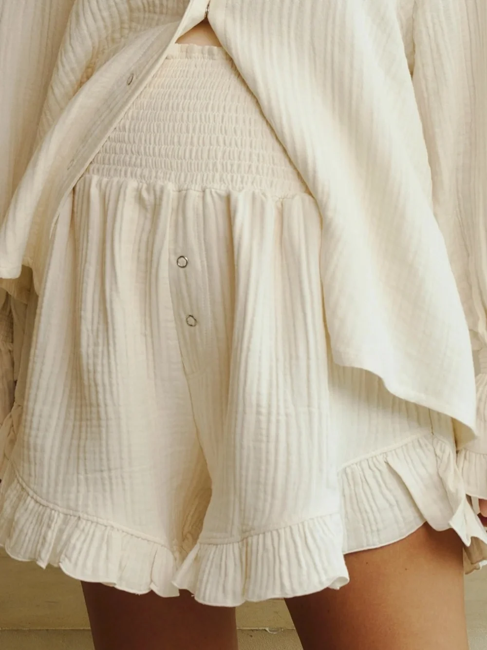 NWT Nothing Fits But Women's LUXE RUFFLED MUSLIN SET in Eggshell